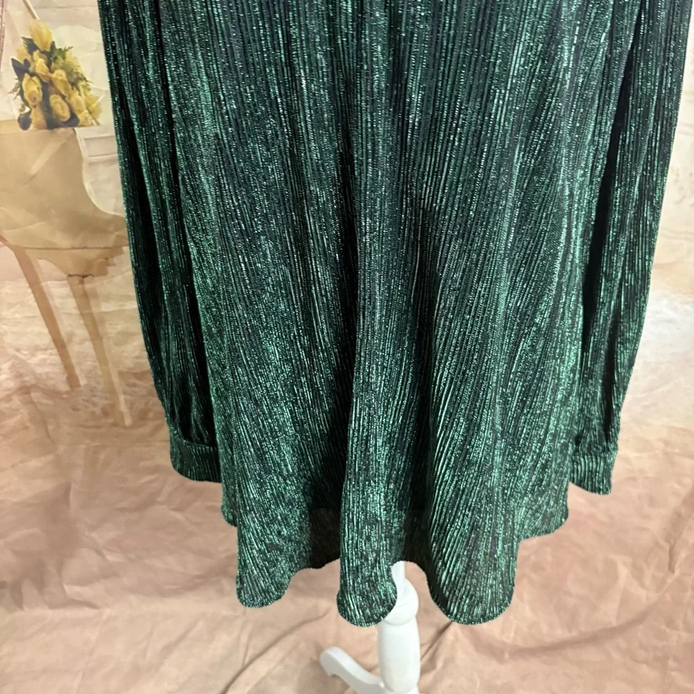 NEW Lane Bryant Women's Green Keyhole Fringe Top